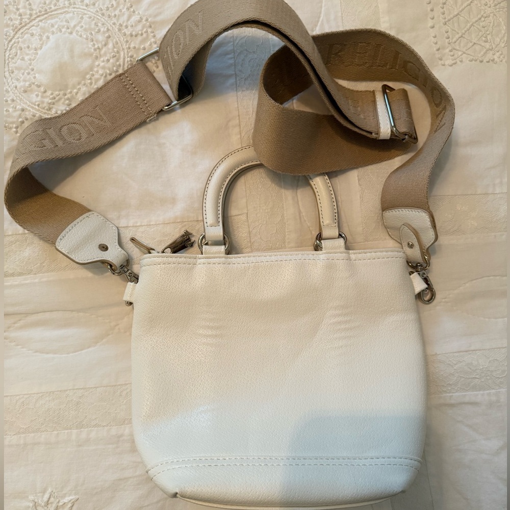 True Religion White and Tan Crossbody Bag - Picture 7 of 9